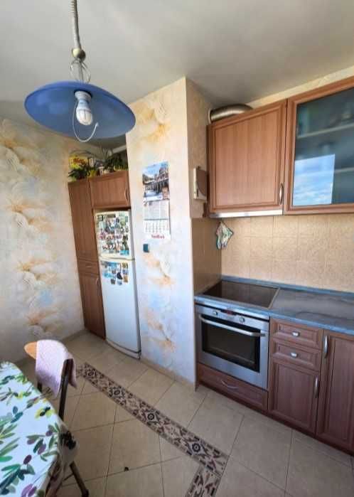 Продава 3-СТАЕН град София, Красна поляна 1
