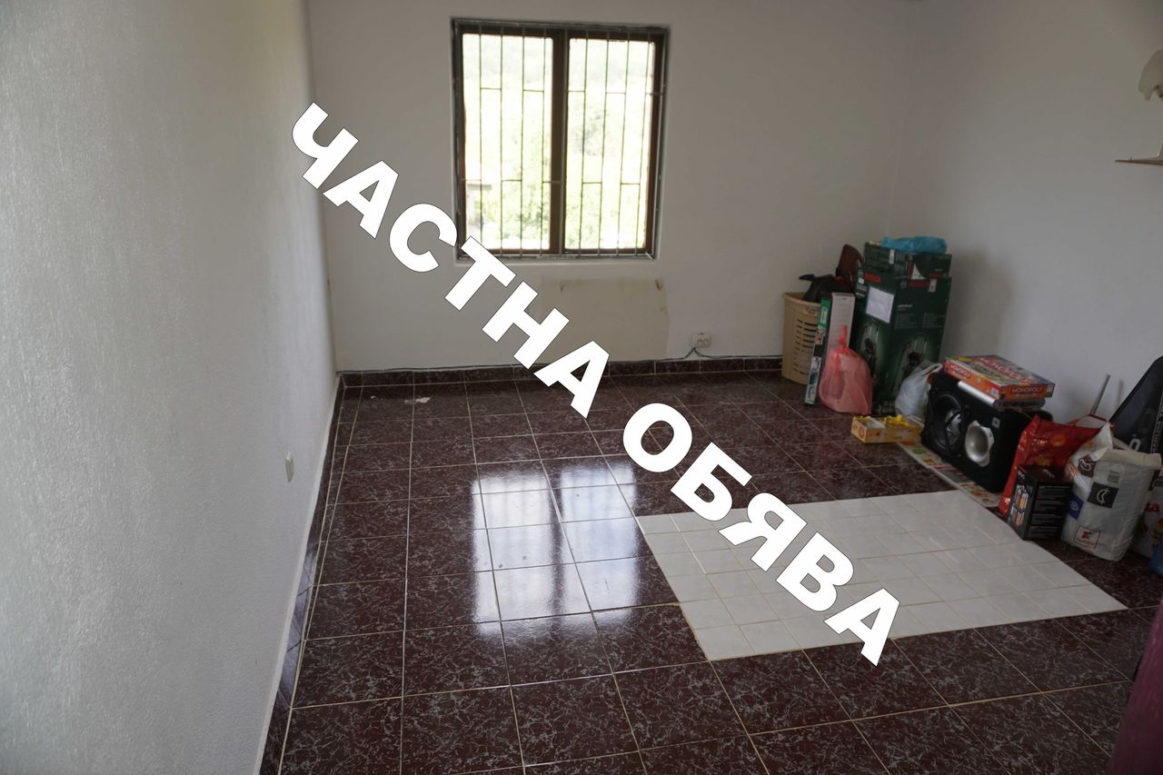 Продава се Къща в с. Комунари, Област Варна - 274 кв.м за 438 €/кв.м - Снимка #11