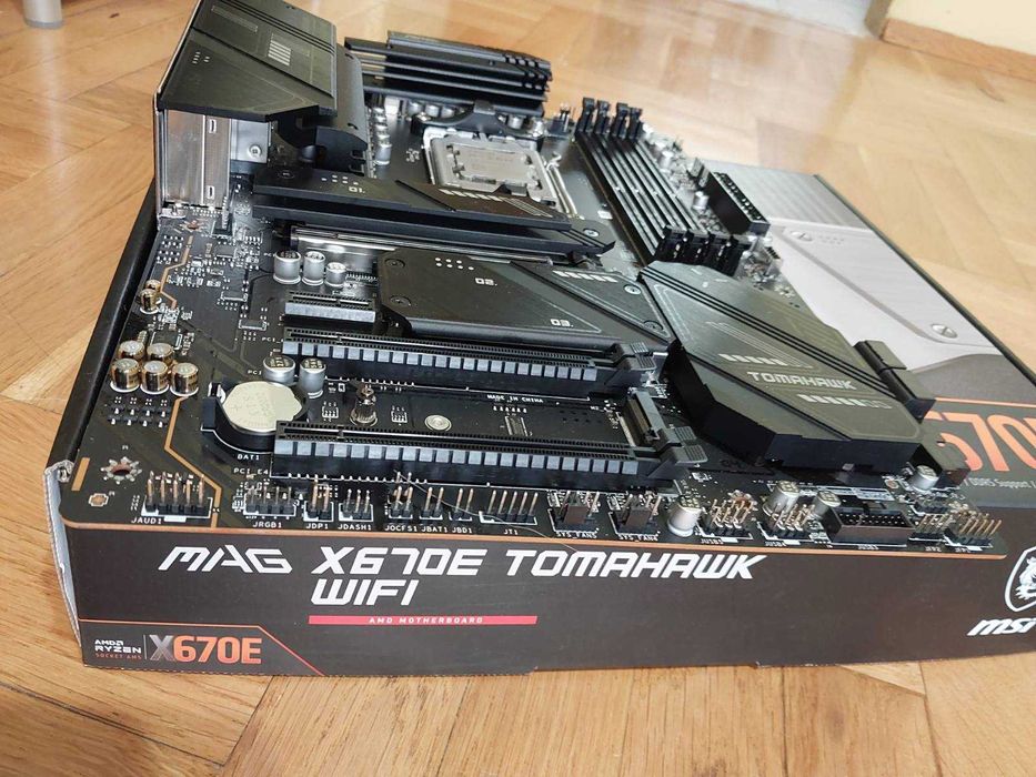 Ryzen 7 7800X3D + MSI X670E Tomahawk Wi-Fi, АМ5