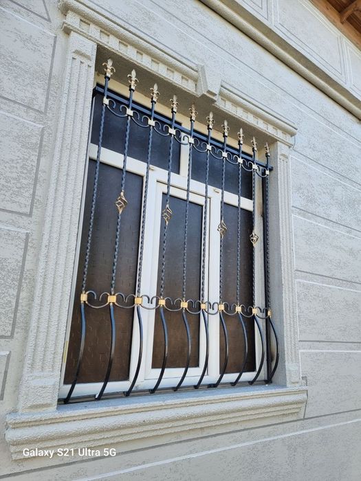 Решотка дарвоза навес