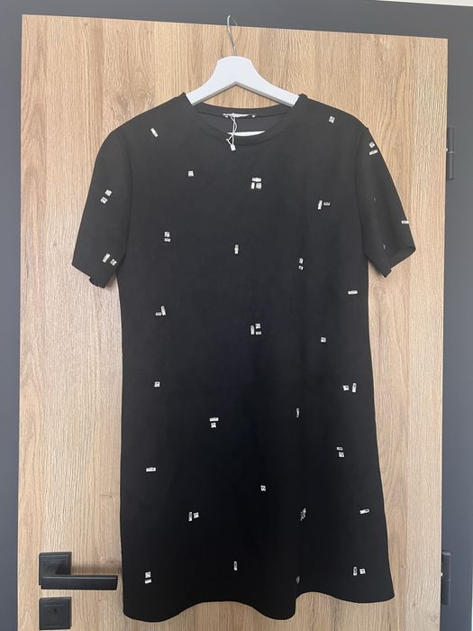 Черна рокля Zara