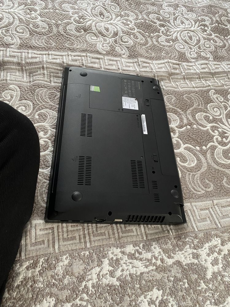 Ноутбук ОЗУ 12 гб Lenovo b590 в идеальном сотоянии