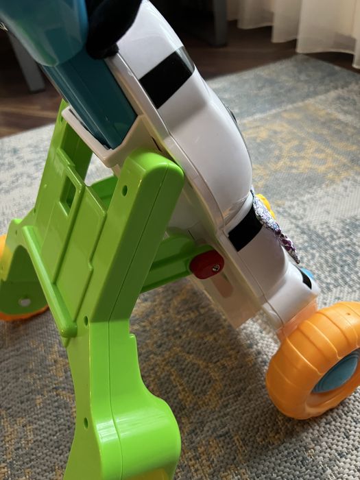 Музикална проходилка Мони