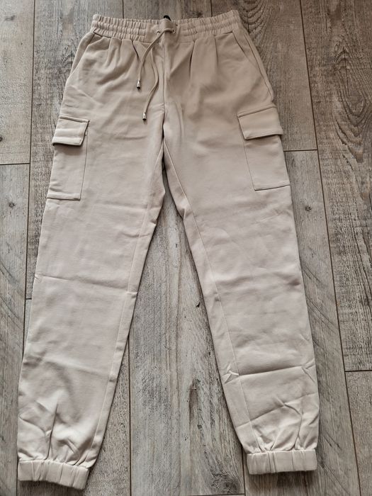 Дрехи за момиче Зара и Бершка