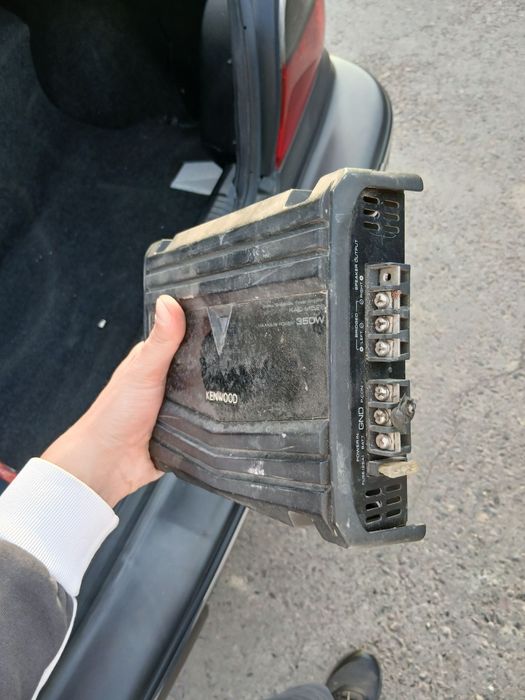 JBL 1000w + uselitel 2ta kanalli