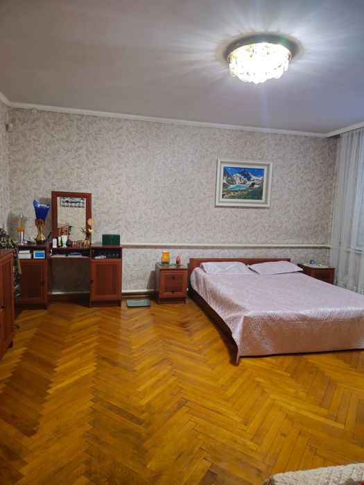 Продаётся большой ,тёплый дом,подходит для ипотеки