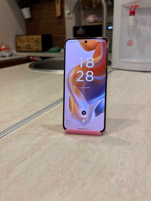 GSM MOTOROLA EDGE 50 NEO 256 gb 8 ram!