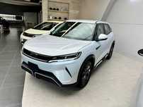 BYD Yuan Up YILI 2025
