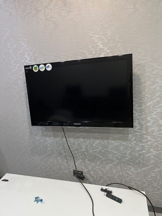 Продам телевизор