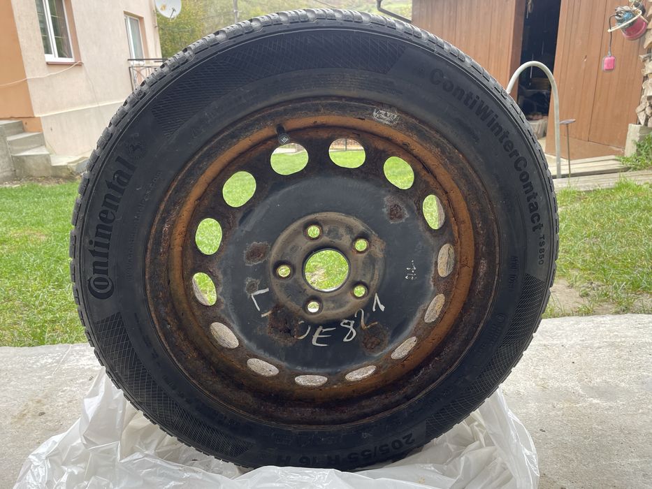 Roti iarna Continental 205/55 R16