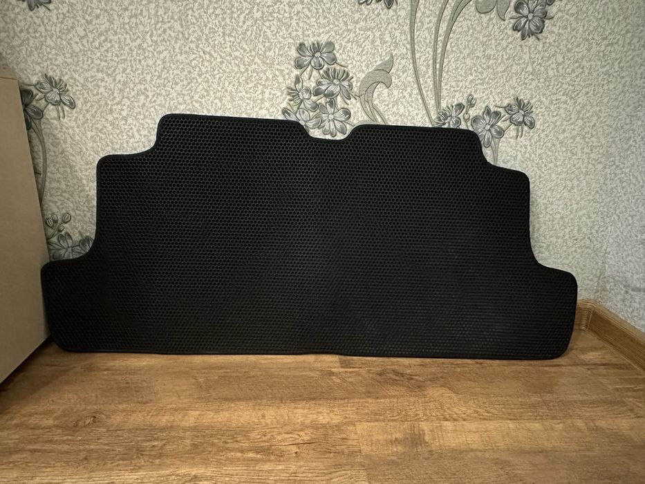 коврик багажника на ниву