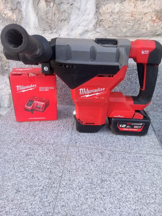 Milwaukee M18 FHM Перфоратор