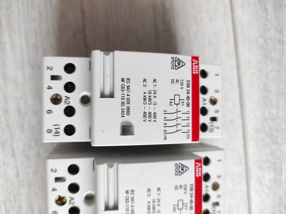 Contactor modular ABB ESB 244000 24A