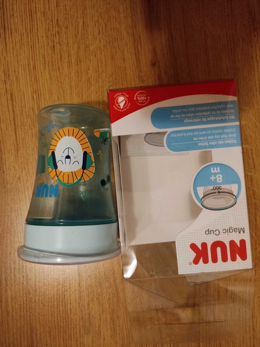 Не разливаща чаша за момче