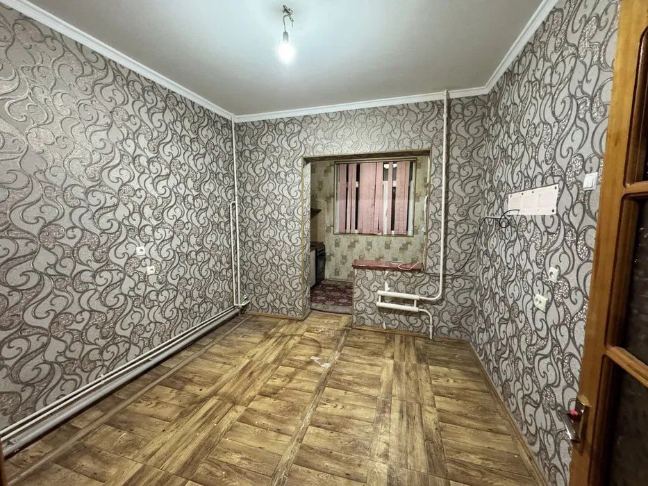 Продаю 4-х комнатную квартиру Сергели 7