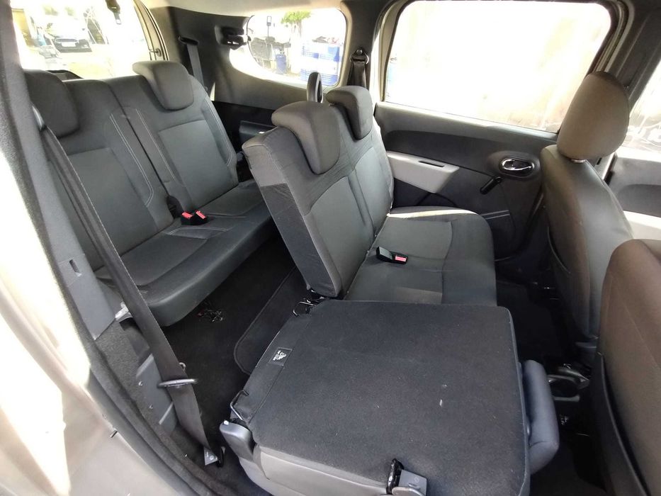 Dacia Lodgy 1.5 dCi 6 trepte, 7 locuri