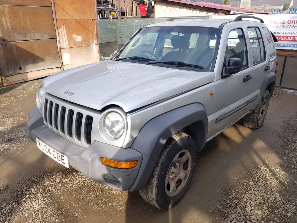 Dezmembrez Jeep Cherokee III 2.8, 2.5 D