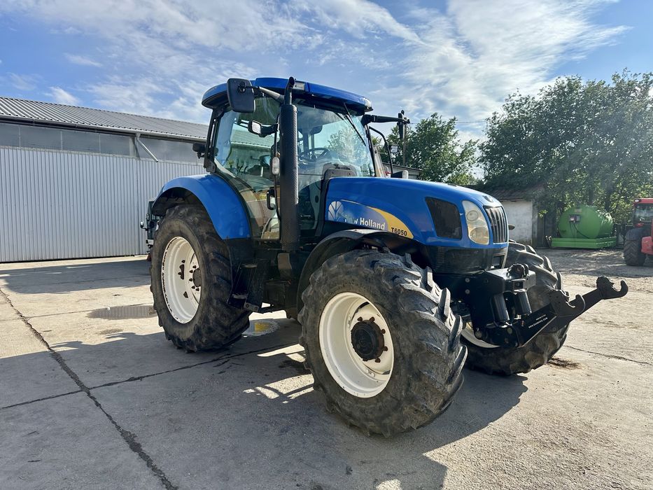 Tractor Agricol New Holland T6050 Full-Powershift t6070