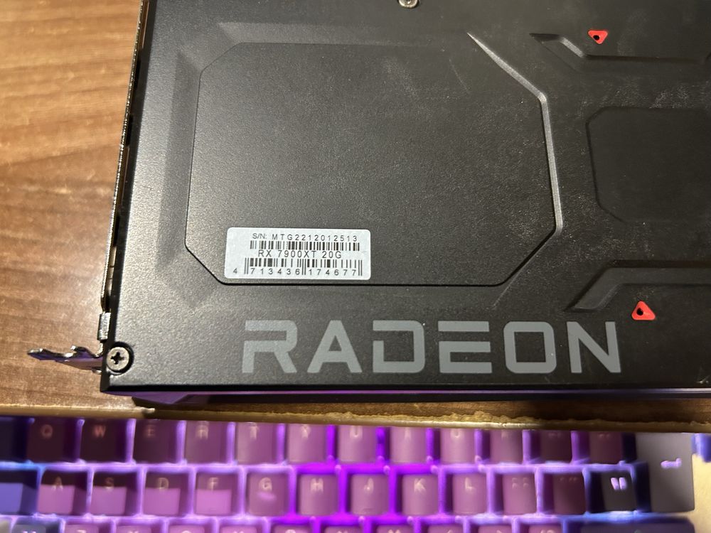 Placa video AMD Radeon RX 7900XT 20GB GDDR6X