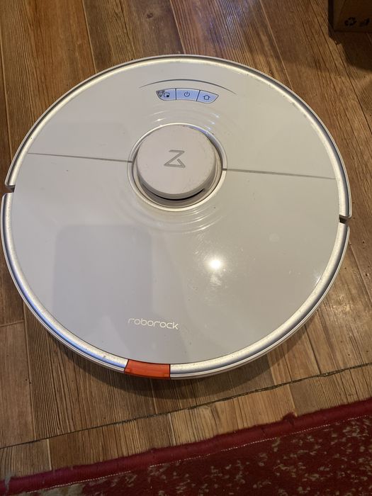 Робот-пылесос домашний