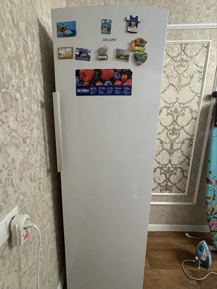 Продам морозильную камеру