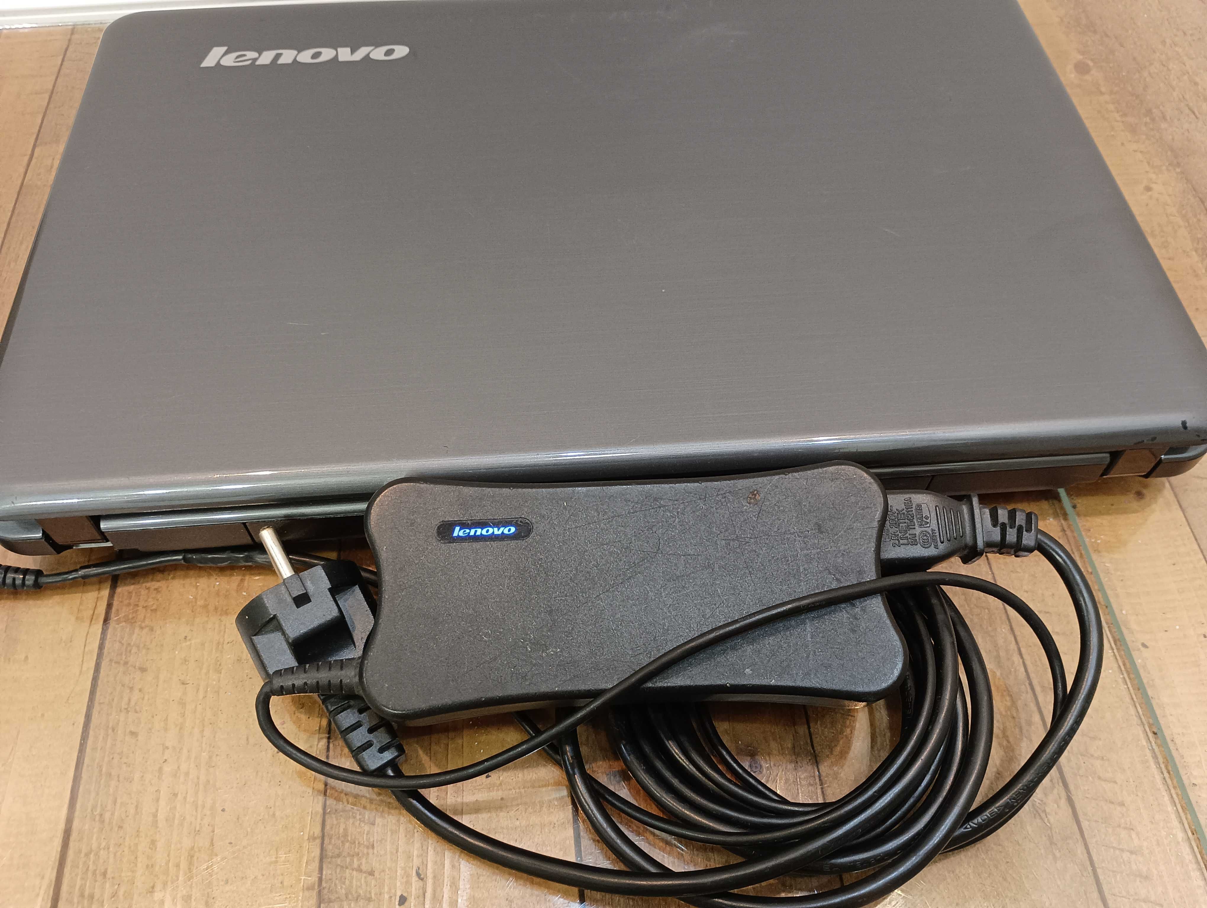 Лаптоп Lenovo G550