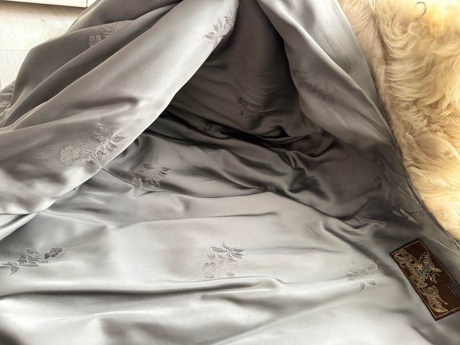 Късо дамско палто от Естествена кожа с косъм