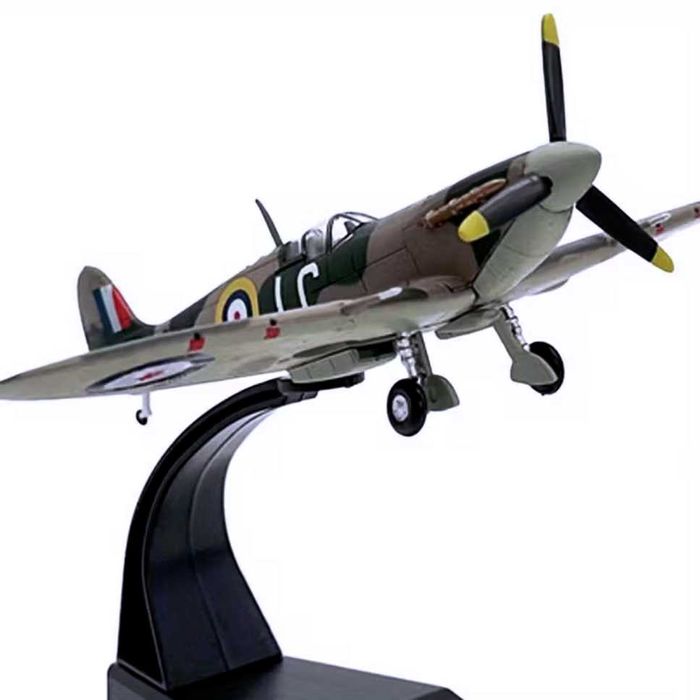 Macheta avion metalica Spitfire scara 1:72