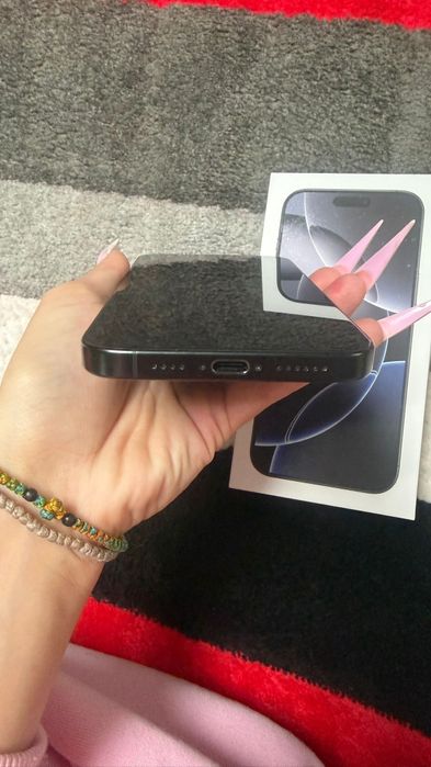 Vand IPhone 16 Pro Max 512 Gb Black Titanium