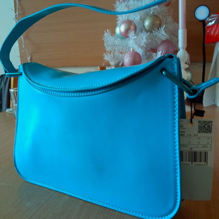 Чанта MANGO чисто нова