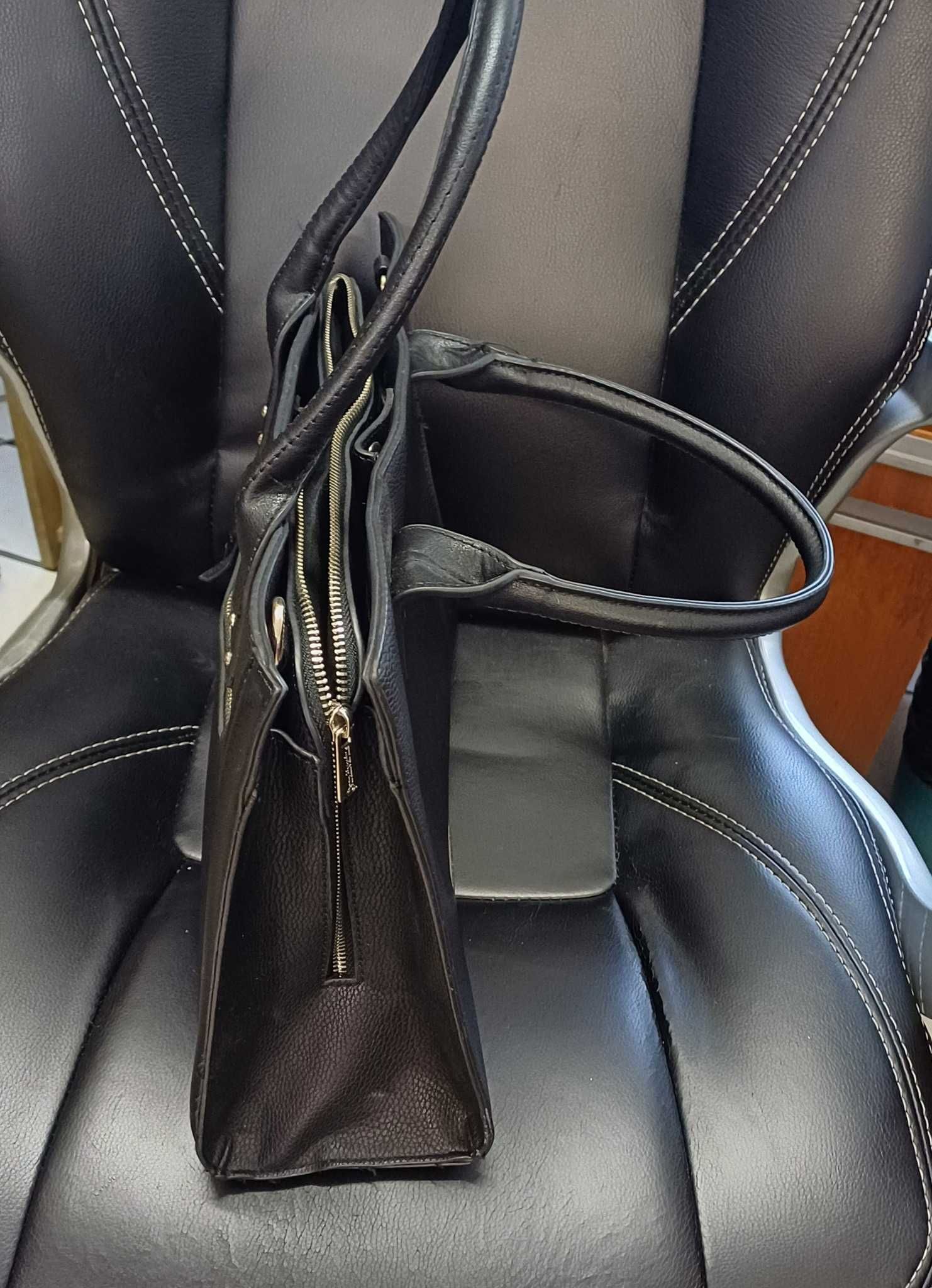 Дамска чанта Stradivarius