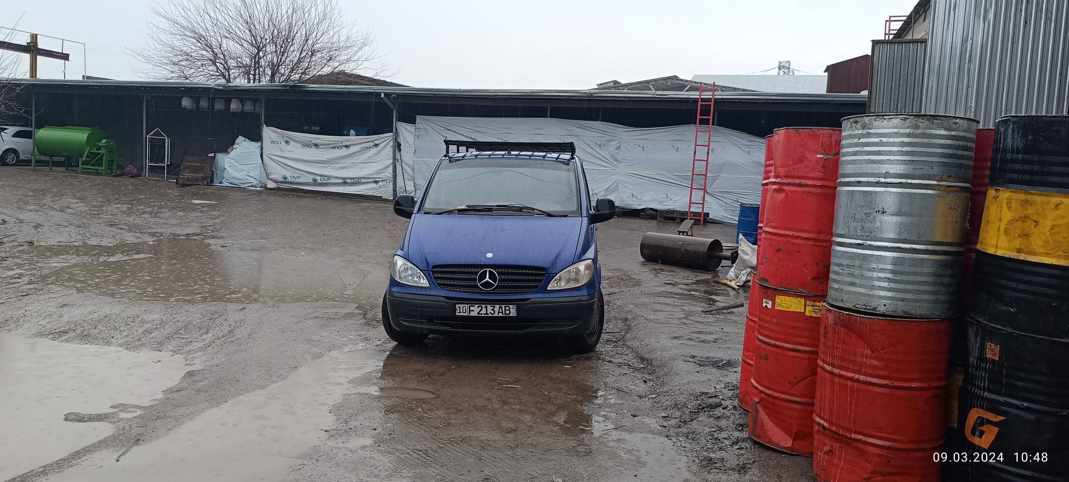 Mercedes vito Long