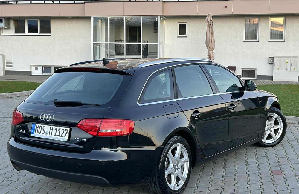 Audi A4 2010 S-line 2.0 Diesel 143CP