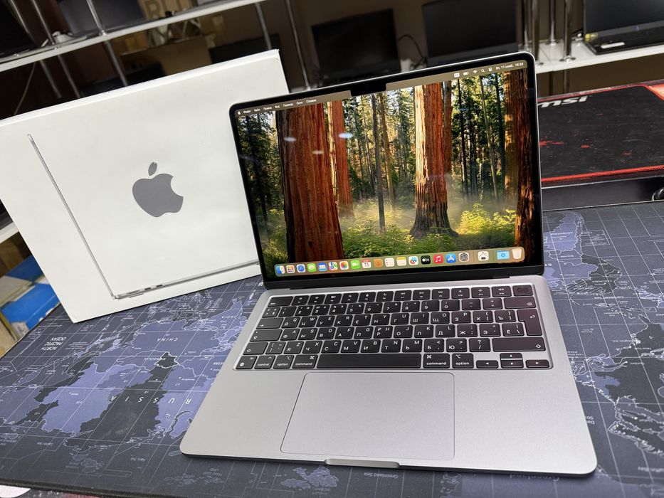 Macbook Air 13 M3 2024 8Gb/512Gb/18ц