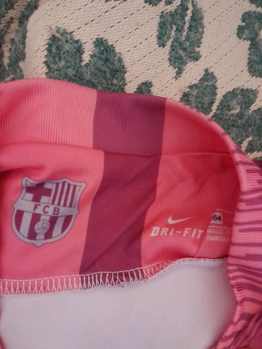 Vând costum Nike fotbal Barcelona original