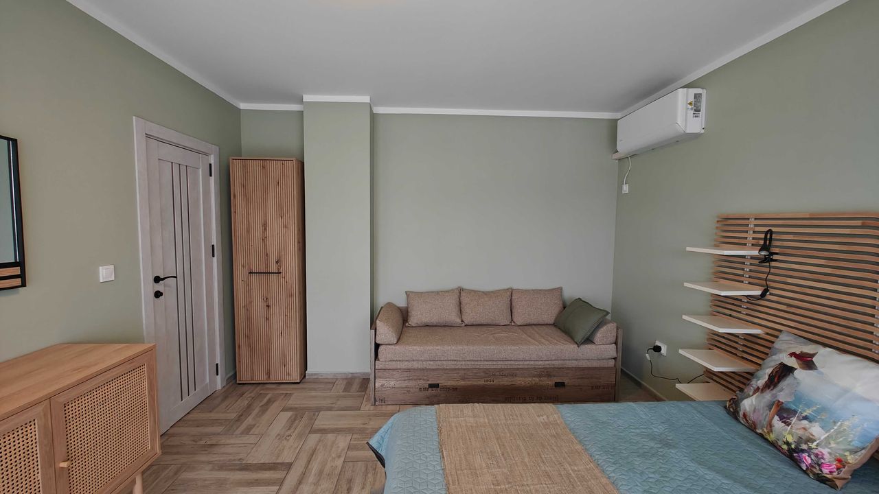 Дава се под наем Двустаен апартамент в Созопол - 70 кв.м за 408 € - Снимка #2
