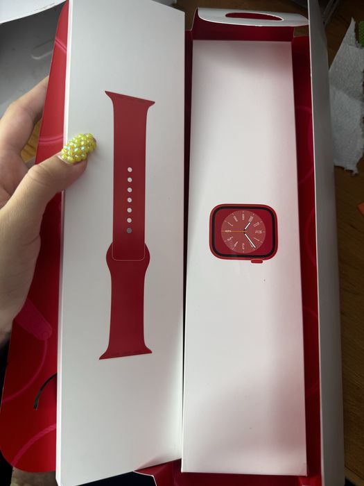 Apple watch 8, 41mm, red