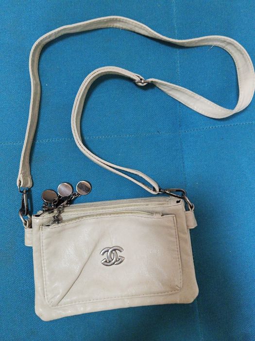 Ақша салатын сумка