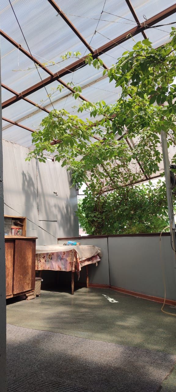 Продам  Дом 7 комнат  в Медеуском р-н.