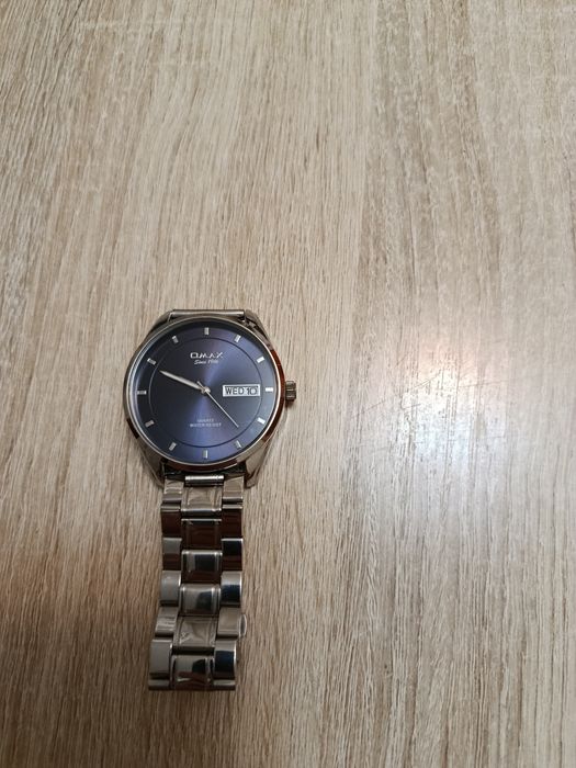 Продам мужские часы