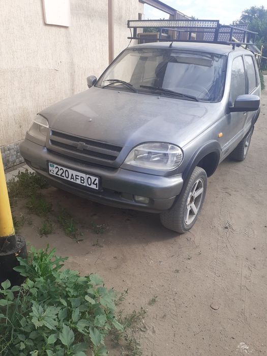 Нива Chevrolet в отличном состоянии