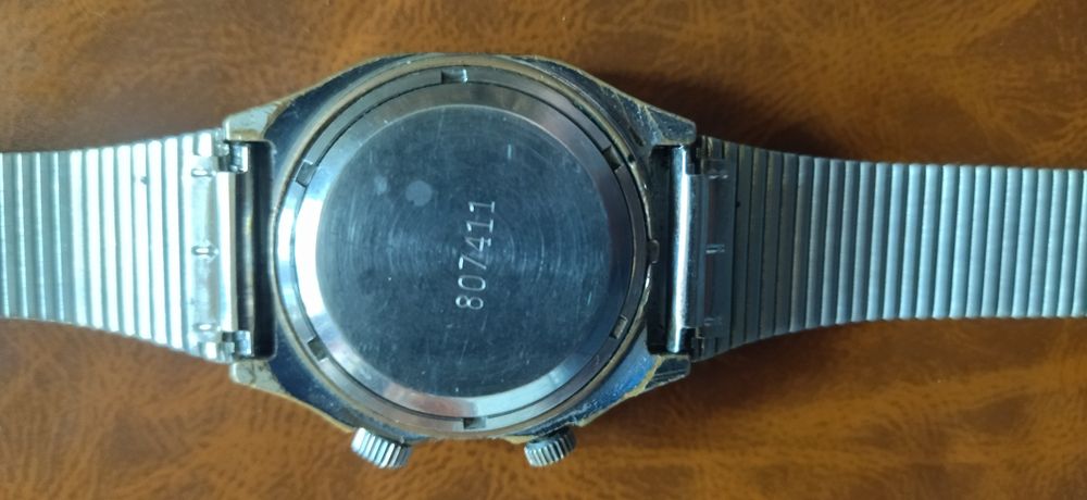 Мужские часы с будильником " Палёт "