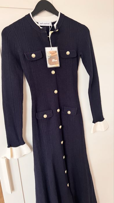 Rochie noua Self-Portrait