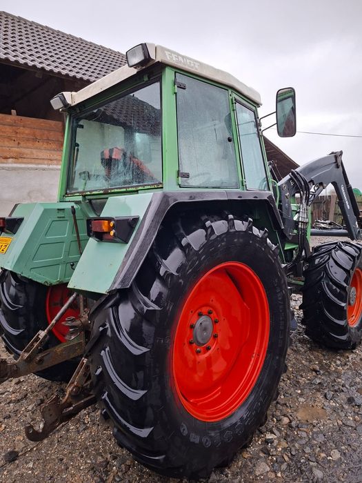 Fendt Farmer 310 LSA cu încărcător frontal