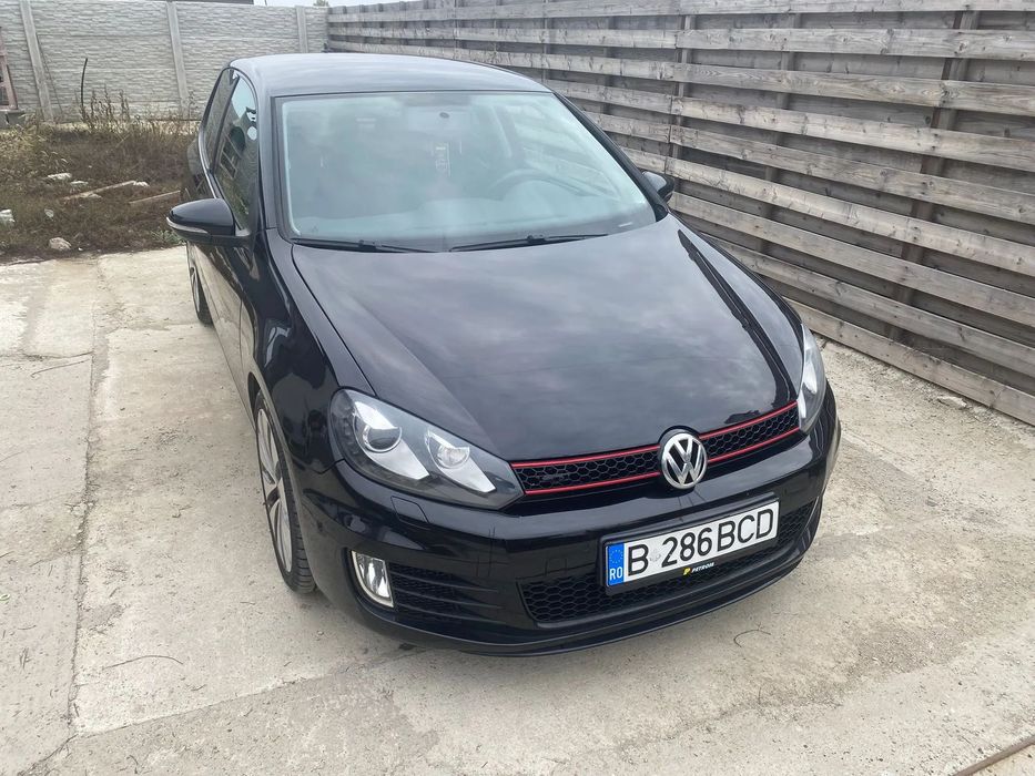 Volkswagen Golf VW Golf 6 • 2.0 TDI 140CP • Highline • Bi-Xenon • Climă 2 zone •