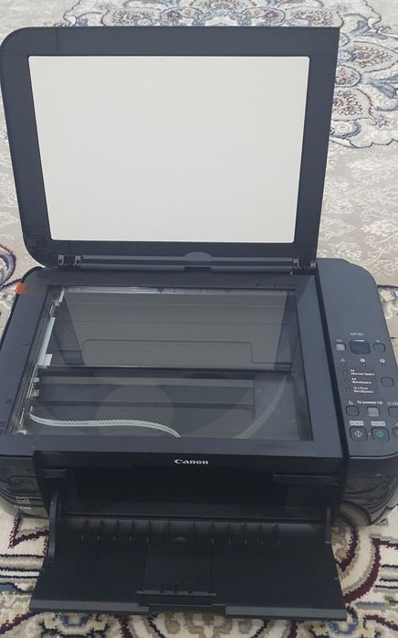 Срочно продается принтер Canon Pixma MP280