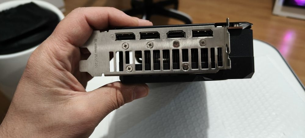 Asus RX6600XT Dual Radeon Oc Edition