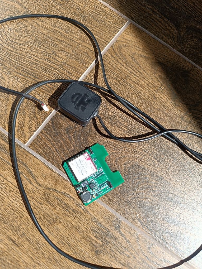 Старлаин GSM модуль с антенной GPS для автосигнализации StarLine a93