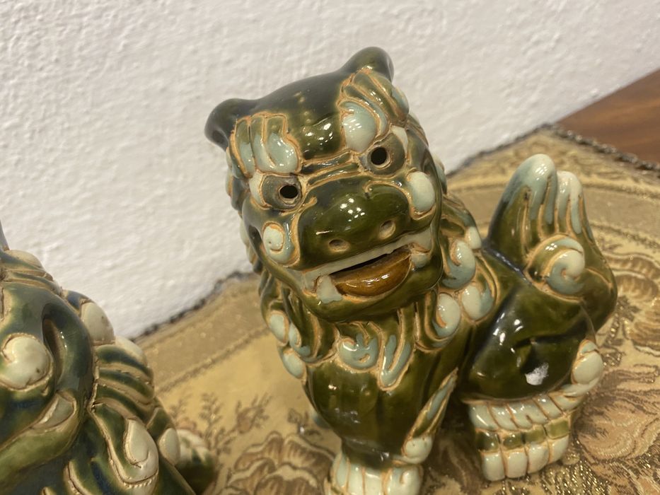 Китайски порцеланови фигури дракон- куче фу
