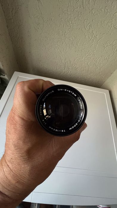 Obiectiv Olympus OM Zuiko cu zoom automat 75~150 mm F4 MF din Japonia
